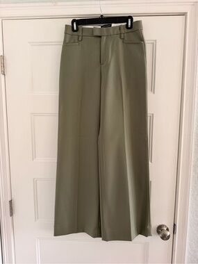 Banana Republic Light Olive Green Wide Leg Pants